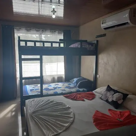 Apartamentos Caiman Tortuguero Exterior photo